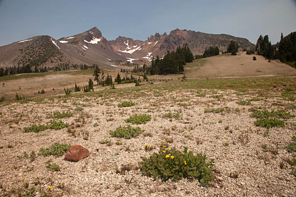 Eroded extinct volcano: Broken Top, Oregon. – Geology Pics