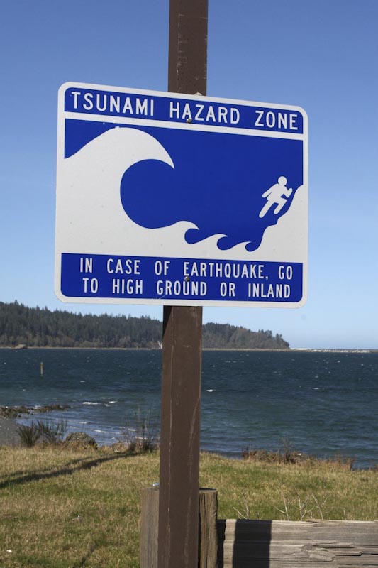 Tsunami Warning Sign, Washington (vertical) Geology Pics