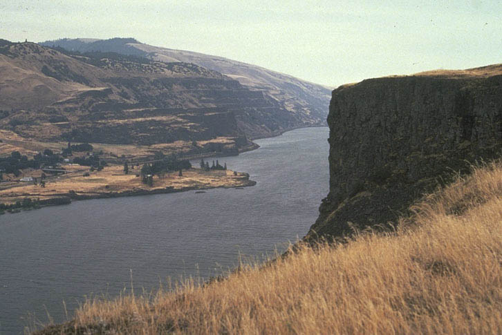 Columbia R Basalt and Gorge, Oregon – Geology Pics