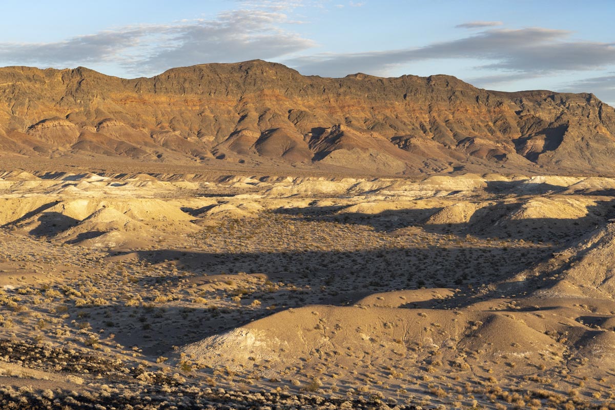 Quaternary lakebeds and Cambrian section, SE Cal – Geology Pics